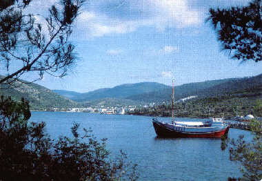 Das Schiff von Matthias Riegler in Bodrum Torba