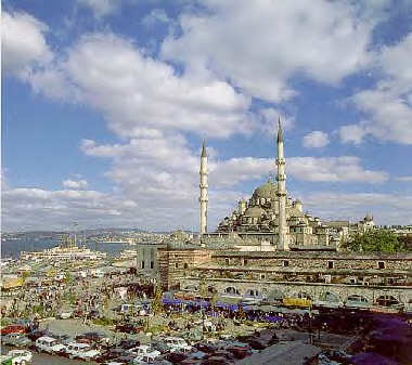 Die ''Yeni Camii'' - Neue Moschee