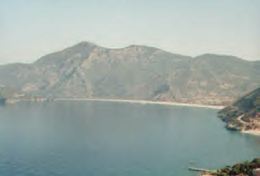 Ölüdeniz und Belcekiz Bay (zu finden auf der Wanderung von Ölüdeniz nach Kayaköy  