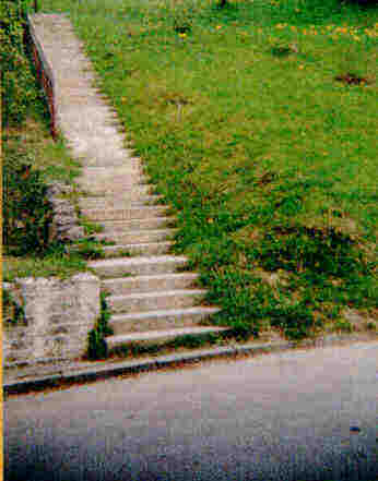 Die Treppe zum Kreuzweg