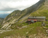 Weilheimer-(Krottenkopf) Hütte